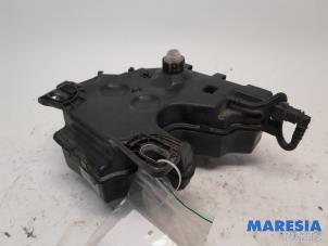 Used Additive tank Peugeot Expert (VA/VB/VE/VF/VY) 1.6 Blue HDi 95 16V Price € 254,10 Inclusive VAT offered by Maresia Parts