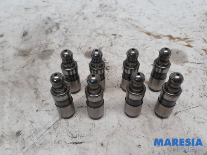 Gebrauchte Ventilstößel Citroen DS4 (NX) 1.6 16V VTi 120 Preis € 20,00 Margenregelung angeboten von Maresia Parts