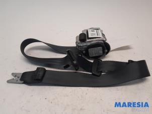 Used Front seatbelt, right Fiat Punto III (199) 1.3 JTD Multijet 85 16V Price € 131,25 Margin scheme offered by Maresia Parts