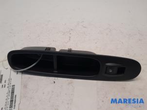 Used Electric window switch Fiat Punto III (199) 1.3 JTD Multijet 85 16V Price € 15,00 Margin scheme offered by Maresia Parts