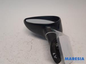Used Wing mirror, left Fiat Punto III (199) 1.3 JTD Multijet 85 16V Price € 30,00 Margin scheme offered by Maresia Parts