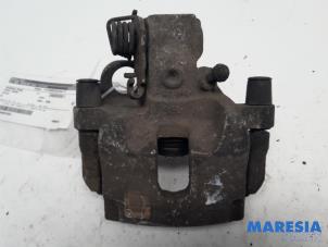 Used Rear brake calliper, right Citroen C5 III Tourer (RW) 2.0 16V Price € 50,00 Margin scheme offered by Maresia Parts