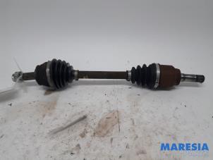 Used Front drive shaft, left Fiat Punto III (199) 1.3 JTD Multijet 85 16V Price € 50,00 Margin scheme offered by Maresia Parts