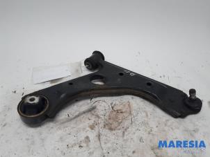 Used Front wishbone, right Fiat Punto III (199) 1.3 JTD Multijet 85 16V Price € 25,00 Margin scheme offered by Maresia Parts