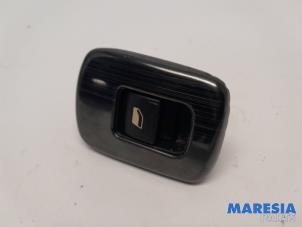 Used Electric window switch Citroen C5 III Tourer (RW) 2.0 16V Price € 15,00 Margin scheme offered by Maresia Parts