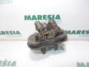 Gebrauchte Heizung Widerstand Lancia Thema (834) 2.0 i.e. Preis € 20,00 Margenregelung angeboten von Maresia Parts