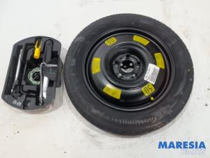 Used Jackkit + spare wheel Peugeot 308 SW (L4/L9/LC/LJ/LR) 1.6 HDi 92 16V Price € 124,99 Margin scheme offered by Maresia Parts
