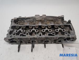 Used Cylinder head Peugeot 5008 I (0A/0E) 1.6 HDiF 16V Price € 288,75 Margin scheme offered by Maresia Parts