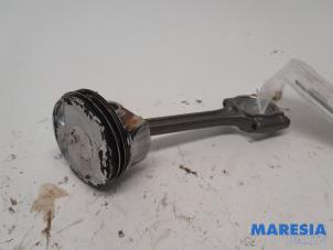 Used Connecting rod Peugeot 208 I (CA/CC/CK/CL) 1.0 Vti 12V PureTech Price € 50,00 Margin scheme offered by Maresia Parts