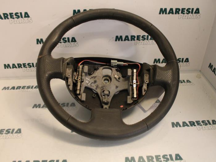 Begagnade Ratt Renault Scénic II (JM) 1.5 dCi 105 Pris € 25,00 Marginaltabell erbjuds av Maresia Parts