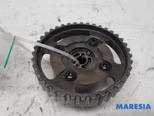 Used Camshaft sprocket Citroen C3 (SX/SW) 1.2 12V e-THP PureTech 110 Price € 34,95 Margin scheme offered by Maresia Parts