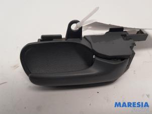 Used Door handle 2-door, right Citroen C1 1.0 12V Price € 25,00 Margin scheme offered by Maresia Parts