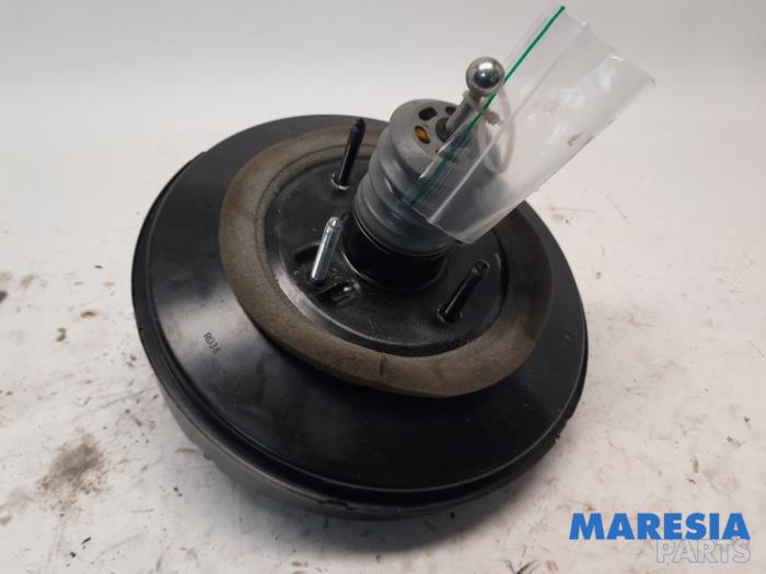 Usagé Servo frein Peugeot 308 SW (L4/L9/LC/LJ/LR) 1.6 HDi 92 16V Prix € 44,99 Règlement à la marge proposé par Maresia Parts
