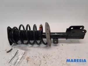 Used Front shock absorber rod, right Peugeot 308 SW (L4/L9/LC/LJ/LR) 1.6 HDi 92 16V Price € 60,00 Margin scheme offered by Maresia Parts