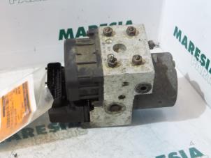 Used ABS pump Peugeot 306 Break (7E) 1.9 D Price € 50,00 Margin scheme offered by Maresia Parts