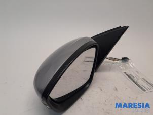 Used Wing mirror, left Peugeot 308 SW (L4/L9/LC/LJ/LR) 1.6 HDi 92 16V Price € 131,25 Margin scheme offered by Maresia Parts