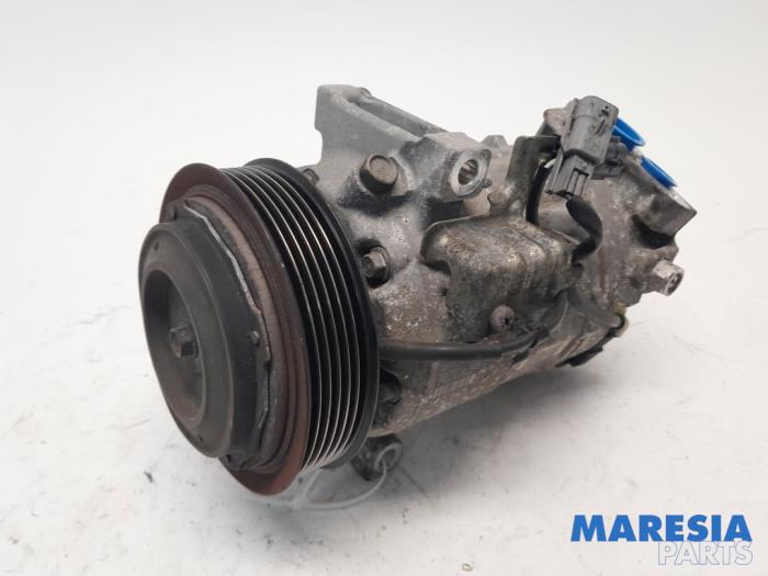 Usagé Pompe clim Renault Kadjar (RFEH) 1.6 TCE 165 Prix € 124,99 Règlement à la marge proposé par Maresia Parts
