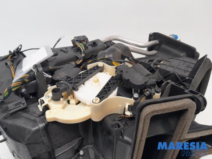 Heater housing Alfa Romeo Giulietta 1.4 TB 16V - 77365563