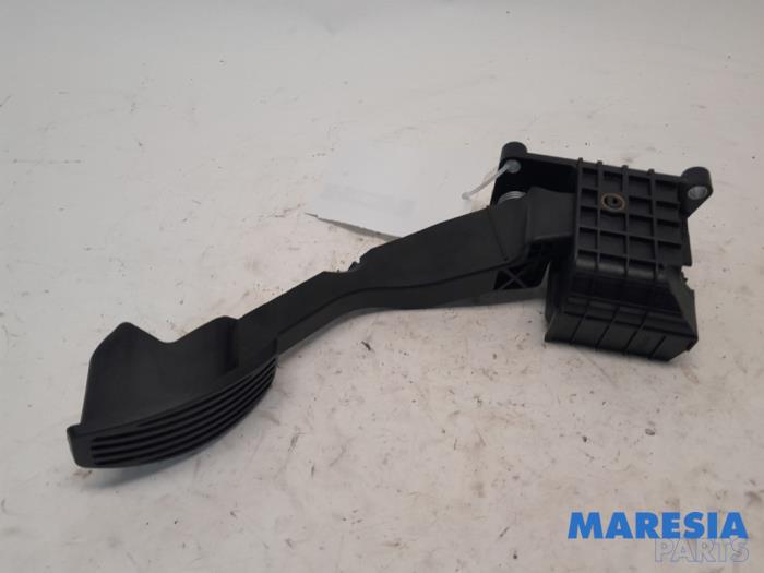 Begagnade Gaspedalsensor Fiat 500 (312) 0.9 TwinAir 85 Pris € 19,99 Marginaltabell erbjuds av Maresia Parts