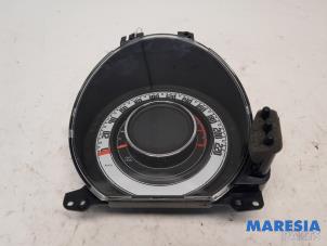 Used Instrument panel Fiat 500 (312) 0.9 TwinAir 85 Price € 183,75 Margin scheme offered by Maresia Parts