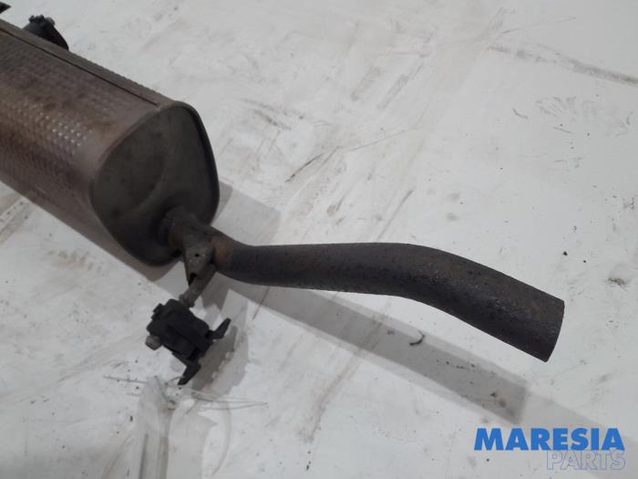 Exhaust rear silencer from a Peugeot 207 CC (WB) 1.6 16V 2007