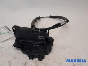 Used Sliding door lock mechanism, right Renault Kangoo Express (FW) 1.5 dCi 75 FAP Price € 30,25 Inclusive VAT offered by Maresia Parts