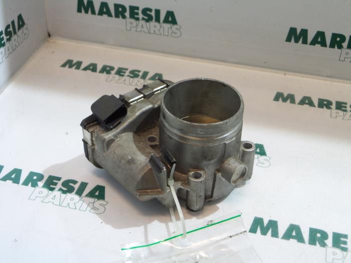 Gebrauchte Drosselklappengehäuse Alfa Romeo 147 (937) 1.6 HP Twin Spark 16V Preis € 75,00 Margenregelung angeboten von Maresia Parts