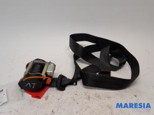 Used Front seatbelt, left Peugeot 307 CC (3B) 2.0 16V Price € 105,00 Margin scheme offered by Maresia Parts