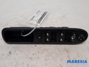 Used Multi-functional window switch Peugeot 307 CC (3B) 2.0 16V Price € 55,00 Margin scheme offered by Maresia Parts