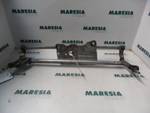 Used Wiper mechanism Fiat Multipla (186) 1.6 16V 100 SX,ELX Price € 40,00 Margin scheme offered by Maresia Parts