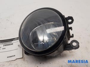 Used Fog light, front left Renault Kadjar (RFEH) 1.6 TCE 165 Price € 37,50 Margin scheme offered by Maresia Parts