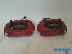 Used Front brake calliper, left Alfa Romeo Giulietta (940) 1.75 TBI 16V QV Price € 450,00 Margin scheme offered by Maresia Parts