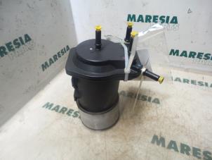 Used Fuel filter housing Renault Kangoo Express (FC) 1.5 dCi 80 Price € 25,00 Margin scheme offered by Maresia Parts