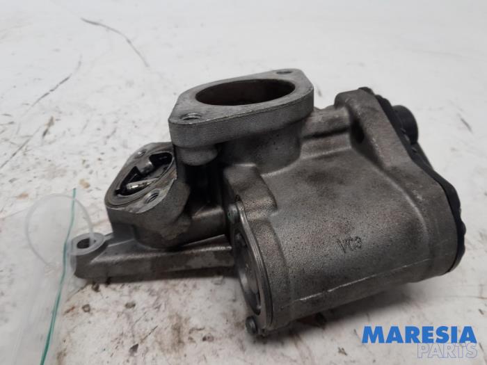 Gebrauchte AGR Ventil Renault Scénic II (JM) 1.9 dCi 130 Preis € 50,00 Margenregelung angeboten von Maresia Parts