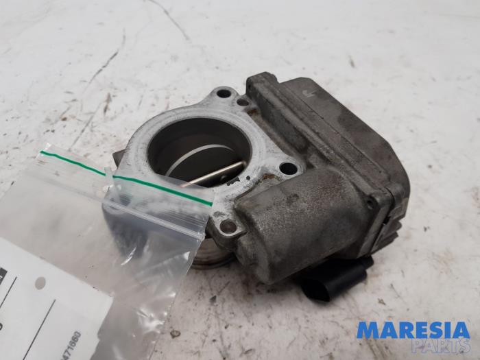 Gebrauchte Drosselklappengehäuse Renault Scénic II (JM) 1.9 dCi 130 Preis € 47,50 Margenregelung angeboten von Maresia Parts