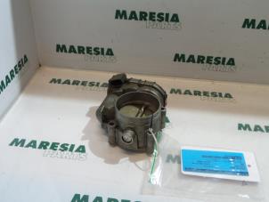 Używane Przepustnica Alfa Romeo 156 Cena € 105,00 Procedura marży oferowane przez Maresia Parts