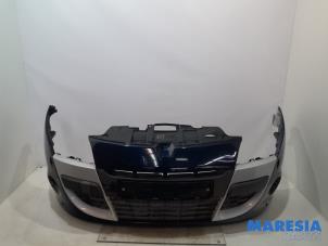 Used Front bumper Renault Megane III Coupe (DZ) 2.0 16V TCe 180 Price € 300,00 Margin scheme offered by Maresia Parts