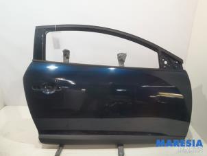 Gebrauchte Tür 2-türig rechts Renault Megane III Coupe (DZ) 2.0 16V TCe 180 Preis € 150,00 Margenregelung angeboten von Maresia Parts