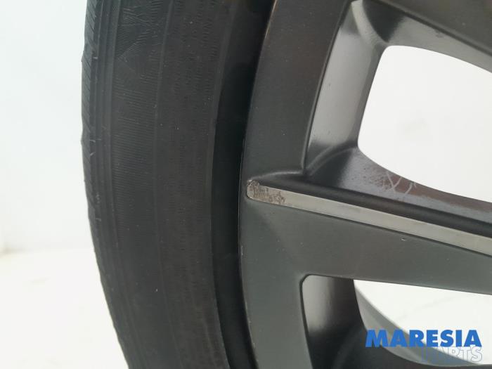 Sport rims set + tires Alfa Romeo Giulietta 1.75 TBI 16V QV - 156094667 ...