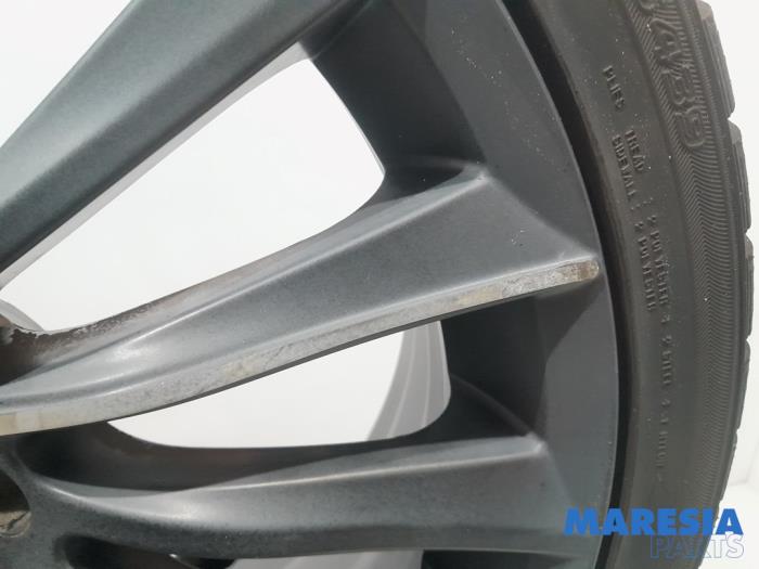 Sport rims set + tires Alfa Romeo Giulietta 1.75 TBI 16V QV - 156094667 ...
