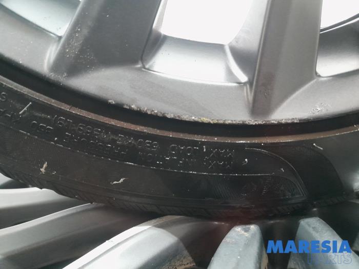 Sport rims set + tires Alfa Romeo Giulietta 1.75 TBI 16V QV - 156094667 ...