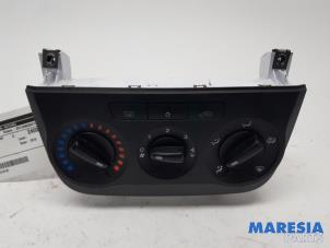 Usados Panel de control de calefacción Fiat Punto Evo (199) 1.3 JTD Multijet 85 16V Euro 5 Precio € 35,00 Norma de margen ofrecido por Maresia Parts
