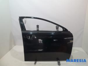 Używane Drzwi prawe przednie wersja 4-drzwiowa Peugeot 508 SW (8E/8U) 1.6 THP 16V Cena € 139,00 Procedura marży oferowane przez Maresia Parts