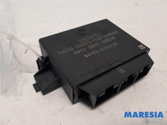 Usados Módulo PDC Alfa Romeo Giulietta (940) 1.75 TBI 16V QV Precio € 25,00 Norma de margen ofrecido por Maresia Parts