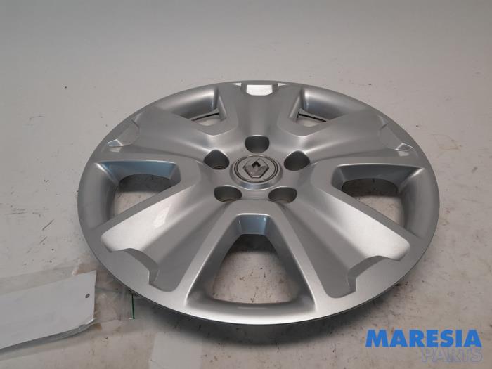 Używane Kolpak Renault Kadjar (RFEH) 1.6 TCE 165 Cena € 15,00 Procedura marży oferowane przez Maresia Parts