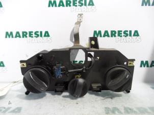 Usagé Panneau de commandes chauffage Fiat Marea (185AX) 2.4 Tds 125 HLX Prix € 20,00 Règlement à la marge proposé par Maresia Parts