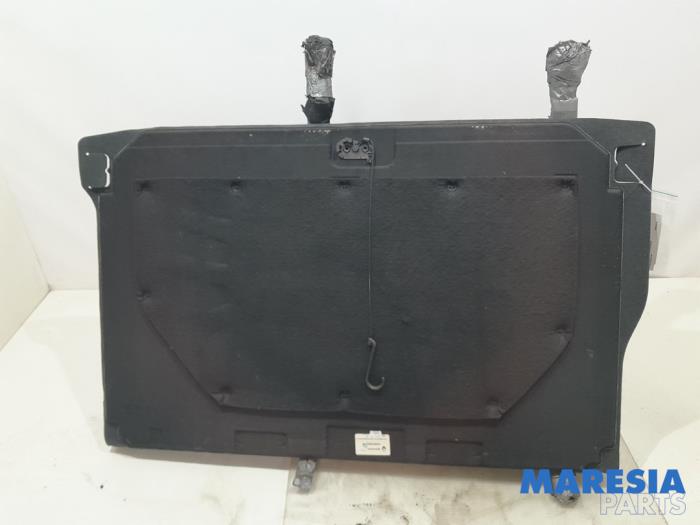 Boot mat from a Renault Scénic III (JZ) 1.4 16V TCe 130 2009