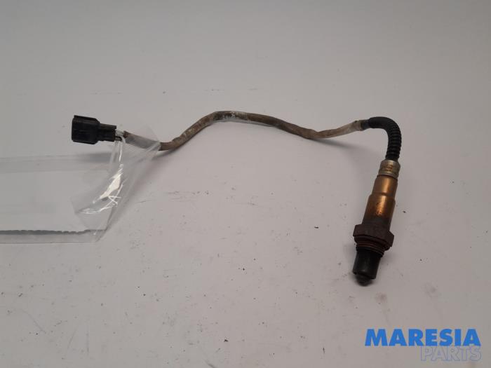 Usados Sonda Lambda Renault Grand Scénic III (JZ) 2.0 16V CVT Precio € 40,00 Norma de margen ofrecido por Maresia Parts