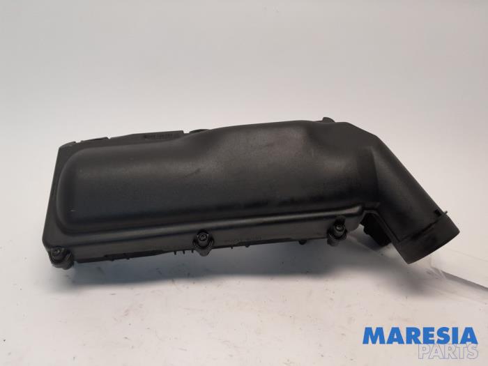Begagnade Luftfilterhus Peugeot 508 SW (8E/8U) 1.6 THP 16V Pris € 25,00 Marginaltabell erbjuds av Maresia Parts