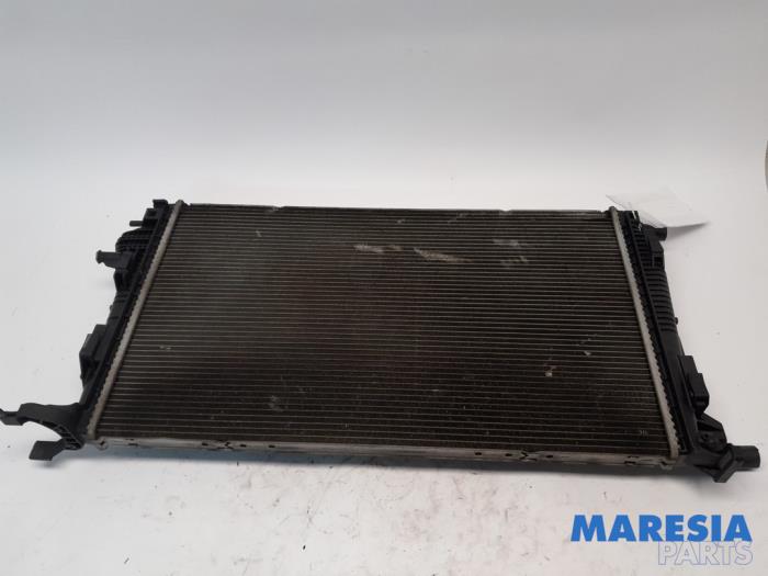 Gebrauchte Kühler Renault Megane III Coupe (DZ) 2.0 16V TCe 180 Preis € 35,00 Margenregelung angeboten von Maresia Parts
